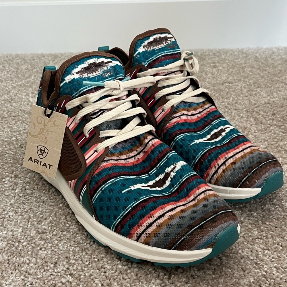 Brand New Ariat Women’s  Teal and Brown Patterned Sneakers Size 10 B